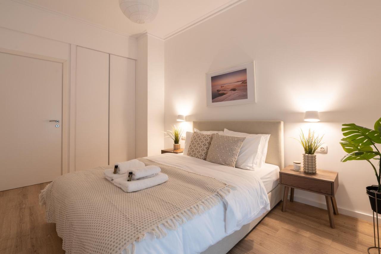 Unique 2 Bedrooms Apartment, Steps To Plaka And City Center Aten Exteriör bild